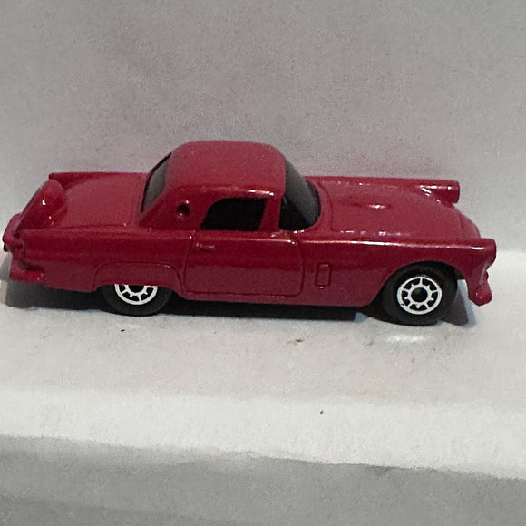 1956 Ford Thunderbird  Maisto Diecast Car