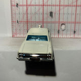 White Flames '64 Chevelle SS Chevy HW Workshop Muscle Mania Hot Wheels Diecast Car