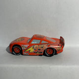 Red Lightning McQuenn CARS Disney Pixar Diecast Car