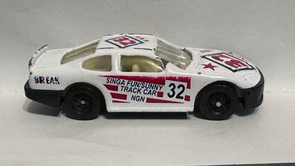 White Singa Fun Sunny Track Car Unbranded Diecast Car