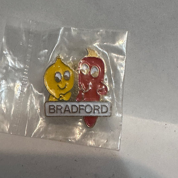 Bradford Ontario Carrot Onion  Lapel Pin