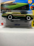 Green Long Bloc HW Art Cars HYX97 N521 G1 2025 Short Card Hot Wheels Diecast Car