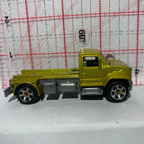 Green Utility Truck MB695 Matchbox Diecast Car