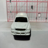White Roadkill Removal Fandango Hot Wheels Diecast Car