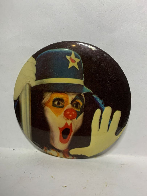 Circuc Clown Quebec Advertisement  Button Pinback