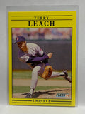 # 616 Terry Leach  Minnesota Twins 1991 Fleer Baseball card