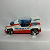 White Rapid Pulse Ambulance Hot Wheels Diecast Car