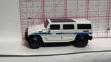 White Hummer H2 SUV Concept 1/72 ©2002 Matchbox Diecast Car
