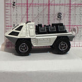 White Armored Response Vehicle 92256 MB 510 2000 Matchbox Diecast Car