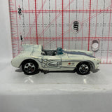 White Corvette SR2 Treasure Hunt Hot Wheels Diecast Car