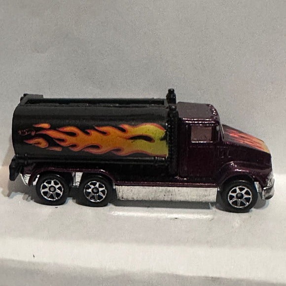 Black Flames Smoldering Looks Peterbilt Tank Truck 1991 Hot Wheels Diecast Car