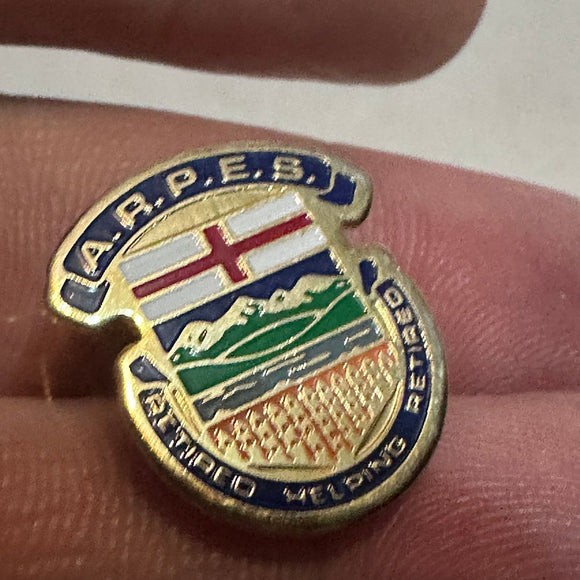 A.R.P.E.S. Alberta Retired Helping Retired Crest  Lapel Pin