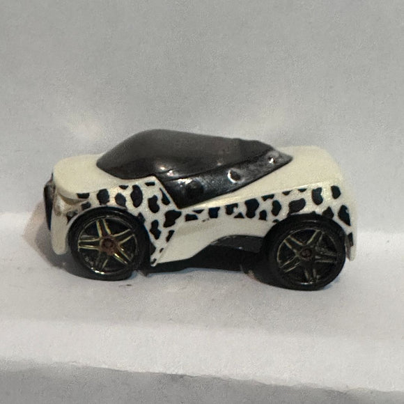 White Supdogg Dalmation Hot Wheels Diecast Car