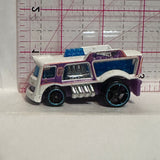 White Chill Mill 2015 Hot Wheels Diecast Car