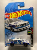 White Volvo 850 Estate HW Race Day GHB52 D7C5 2018 Long Card Hot Wheels Diecast Car