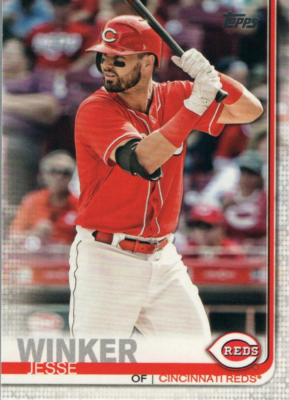 #146 Jesse Winker Cincinnati Reds 2019 Topps Series 1 Baseball