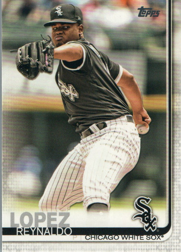 #11 Lopez Reynaldo Chicago White Sox 2019 Topps Series 1 Baseball Card