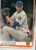 #200 Jacob DeGrom New York Mets 2019 Topps Series 1 Baseball Card