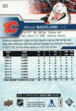 #30 Mikael Backlund Calgary Flames 2016-17 Upper Deck Series 1 Hockey Card DAQ