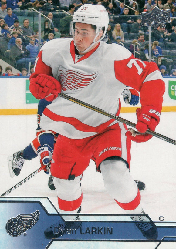 #66 Dylan Larkin Detroit Red Wings 2016-17 Upper Deck Series 1 Hockey Card DAS