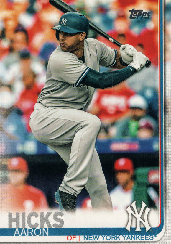 #260 Aaron Hicks New York Yankees 2019 Topps Series 1 Baseball Card DAZ