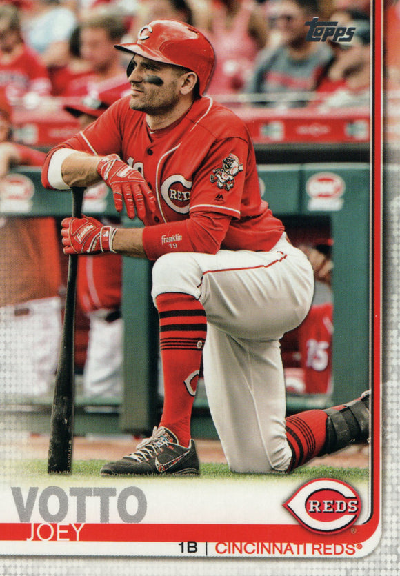 #284 Joey Votto Cincinnati Reds 2019 Topps Series 1 Baseball Card EAD