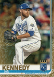 #108 Ian Kennedy 1971/2019 Gold Kansas City Royals 2019 Topps Series 1 Baseball Card EAI