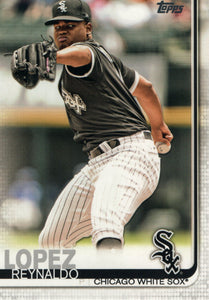 #111 Reynaldo Lopez Chicago White Sox 2019 Topps Series 1 Baseball Card EAL