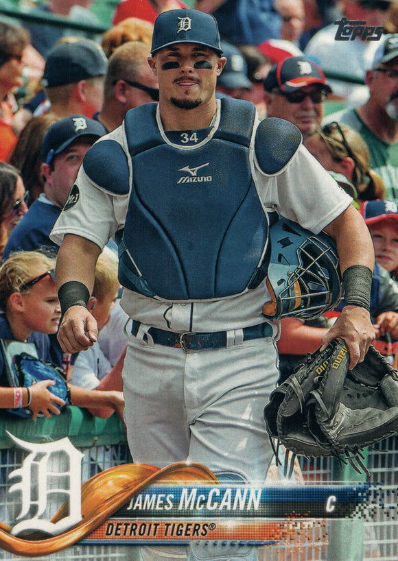 #243 James McCann Detroit Tigers 2018 Topps Series 1 Baseball Card EAX