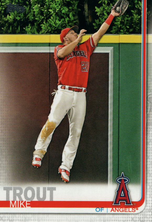 #100 Mike Trout Los Angeles Angels 2019 Topps Series 1 Baseball Card FAE