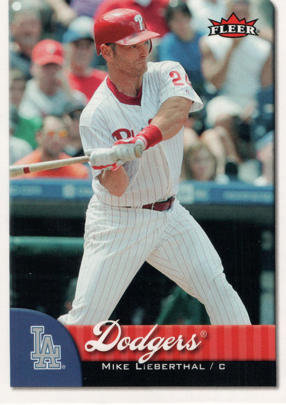 #105 Mike Lieberthal Los Angeles Dodgers 2007 Fleer Baseball Card OB