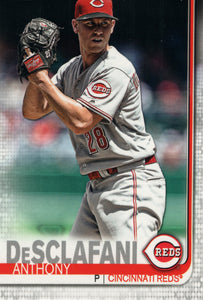 #468 Anthony Desclafani Cincinnati Reds 2019 Topps Series 2 Baseball Card GAW