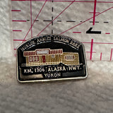 Mukluk Annies Salmon Bake KM 1306 Alaska Hwy Yukon  Lapel Pin