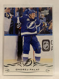#162 Ondrej Palat Tampa Bay Lightning 2018-19 Upper Deck Series One Hockey Card