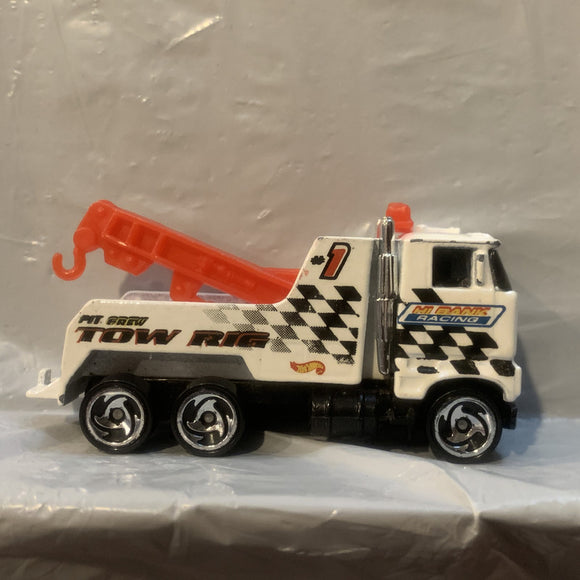 White Tow Rig Hot Wheels Loose Diecast Car 1/64 HB