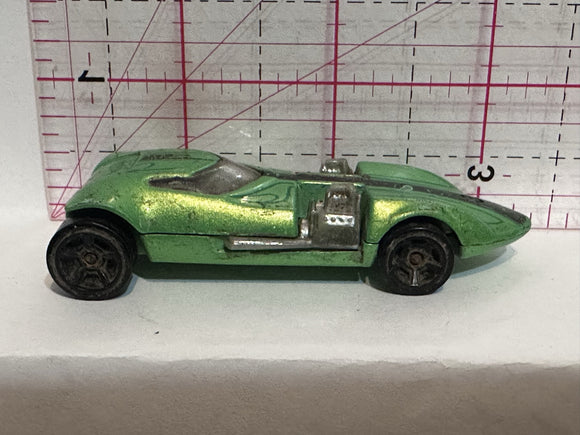 Green Twin Mill G22 1969 2011 Hot Wheels Diecast Car