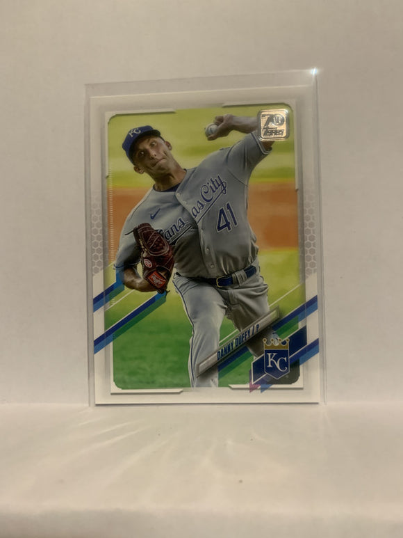 #304 Danny Duffy Kansas City Royals 2021 Topps Series One Baseball Card