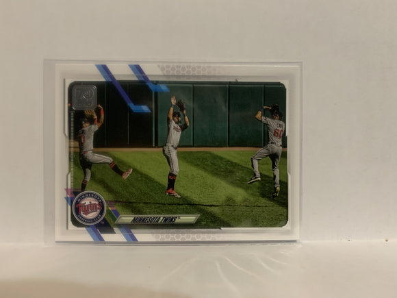 #156 Target Field Minnesota Twins 2021 Topps Series One Baseball Card