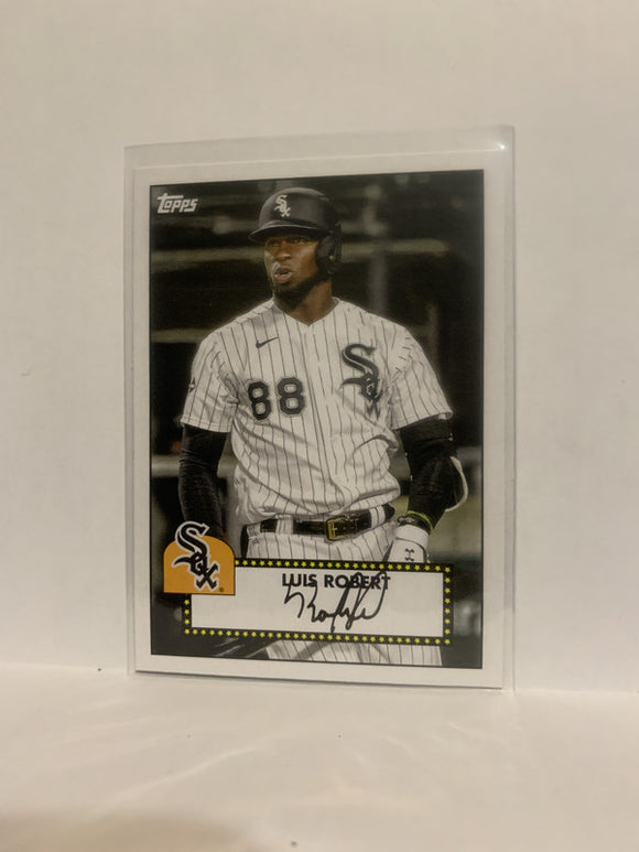 t52-19 Luis Robert Chicago White Sox 2021 Topps Series One Baseball Card