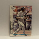 #69 Cliff Floyd Florida Marlins 2002 Donruss Leaf Baseball Card HU
