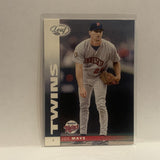 #31 Joe Mays Minnesota Twins 2002 Donruss Leaf Baseball Card HU