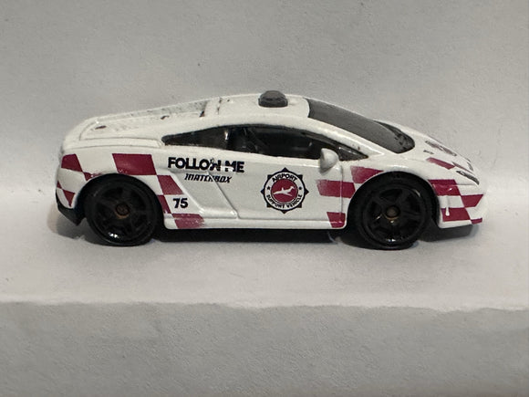 White Airport Support Vehicle Lamborghini Gallardo LP 560-4 Polizia Y0563 Matchbox Diecast Car