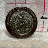 International your of Volunteers 2001 Saskatchewan  Lapel Pin