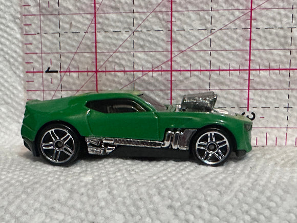 Green Flames Twin Duction ©2010 Hot Wheels Diecast Car