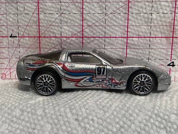 Silver'97 Corvette 1996 Hot Wheels Diecast Car
