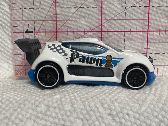 White Pawn Fast 4WD 2013 Hot Wheels Diecast Car