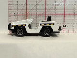 White Airport Service Trolley Unbranded Diecast Car