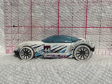 White Golden Arrow 2013 Hot Wheels Diecast Car