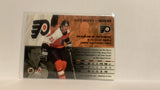 #428 Dave Brown  Philadelphia Flyers 1994-95 Leaf Hockey Card