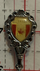 St Catharines Ont Canada Canadian Flag Spoon Canada Ontario   Souvenir Spoon